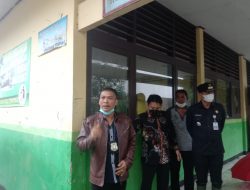 Ketua DPRD Kabupaten Bekasi Sidak Bangunan SMPN 1 Cabangbungin, Dan Mengunjungi Janda Miskin Di Karangbahagia.