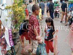 Peringati Hari Anak Nasional, Gubuk Baca Ketapang Edukasi Anak-Anak Tentang Sampah