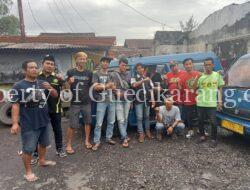 Kumpulan Supir Angkot Yang Tergabung Di Komunitas Sexy Auto Club Indonesia Cikarang, peduli Gempa Cianjur