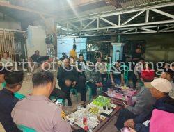 Kapolsek Pebayuran Bersama Forkopimcam Takziah ke Rumah Duka H.M. Asdi Kepala Desa Karang Segar.