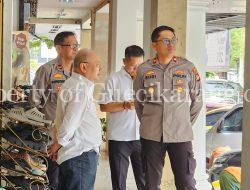 Kapolsek Cikarang Selatan Kerahkan 10 Personil Untuk Pengamanan Vihara di Cikarang Selatan