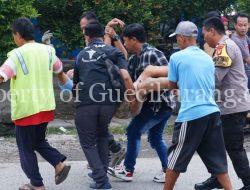 Cepat Tanggap Bantu Warga Pingsan, Polisi: Warga Paling Utama