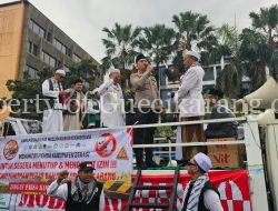 Kapolsek Cikarang Selatan Lakukan Pengamanan dan Pengawalan Pawai Ta’aruf Dalam Rangka Menyambut Tahun Baru Islam 1446 H