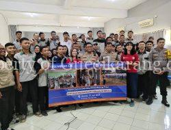 Polsek Cikarang Timur Lakukan Penyuluhan Stop Bulying Di SMK Bina Mitra