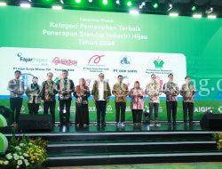 FajarPaper Raih Predikat Pemenuhan Terbaik Penerapan Standar Industri Hijau Pada Penghargaan Industri Hijau 2024