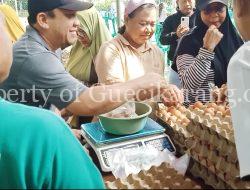 Kades Ciantra, Bang Bulle, Gelar Bazar Telur Murah untuk Mendukung Program Ketahanan Pangan 2024