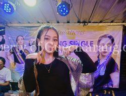 Penyanyi Sukatani- Cikarang, Umamah Liezty Launching Single Kikuk Di Angkringan Gua.