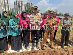 Kapolsek Cikarang Selatan Hadiri Launching Program Pekarangan Pangan Lestari di Desa Cibatu