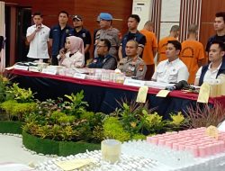 Polres Metro Bekasi Berhasil Ungkap Pemalsuan Skincare Ternama.