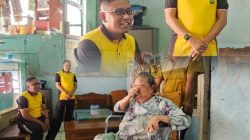 Kapolsek Cikarang Selatan Salurkan Bantuan Kursi Roda untuk Lansia dalam Program Bakti Kesehatan