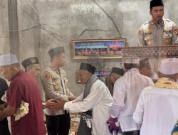 Kapolres Metro Bekasi melalui Kapolsek Cikarang Barat Sampaikan Pesan Kamtibmas di Masjid Jami Nurul Yaqin