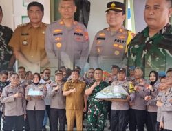 Polsek Cikarang Selatan Sambangi Koramil 08 Lemah Abang, Berikan Ucapan Dirgahayu TNI Ke-80