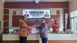 Rapat Minggon dan Sertijab Sekretaris Desa Serang, Pj Desa Serang Achmad Fadilah: Regenerasi Demi Pelayanan Lebih Baik