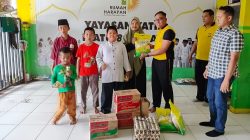 Kapolsek AKP Erwin Setiawan Bagikan Sembako di Yayasan Yatim Piatu Rumah Harapan