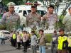 Kapolsek Cikarang Selatan Pimpin Pengamanan Keberangkatan Buruh ke Mahkamah Agung