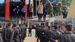 Kapolsek Cikarang Pusat Beri Pembinaan Pelajar dalam Program Police Goes To School di SMK Ananda Mitra Industri Deltamas