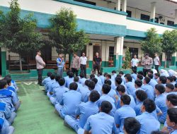 Police Goes to School, Kapolsek Cikarang Selatan Beri Pembinaan Pelajar SMK Garuda Nusantara