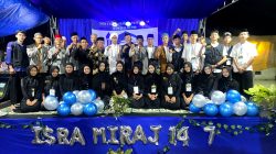 Meski Banjir, Ikatan Remaja Masjid Al’hidayah Cikarang Timur Tetap Semangat Mengadakan Isra Mi’raj.