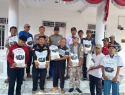 Polsek Cikarang Selatan Salurkan Bantuan Beras untuk Warga Sukadami dan Sukasejati Jelang Idul Fitri