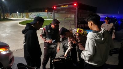 Polsek Cikarang Selatan Gelar Patroli Biru dan Operasi Cipta Kondisi Demi Berikan Rasa Aman Warga
