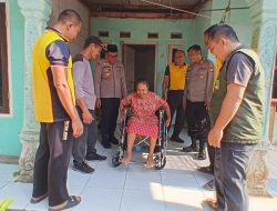Polsek Cikarang Selatan Bagikan Sembako dan Kursi Roda untuk Warga, Sambut HUT Bhayangkara ke-80