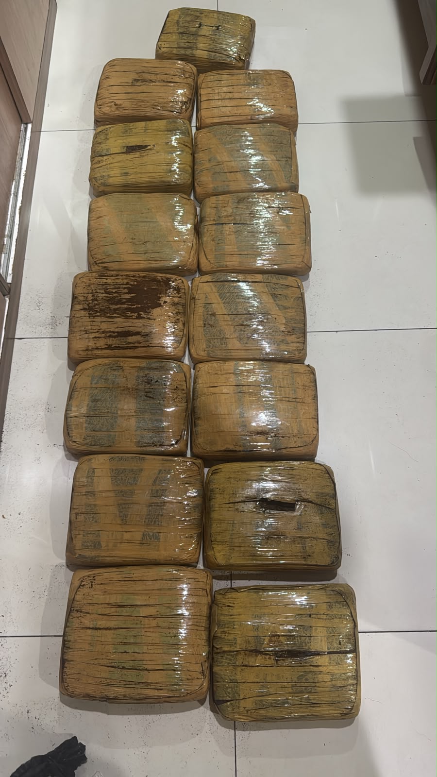 15 Kg Ganja Berhasil Diamankan Satresnarkoba Polres Metro Bekasi